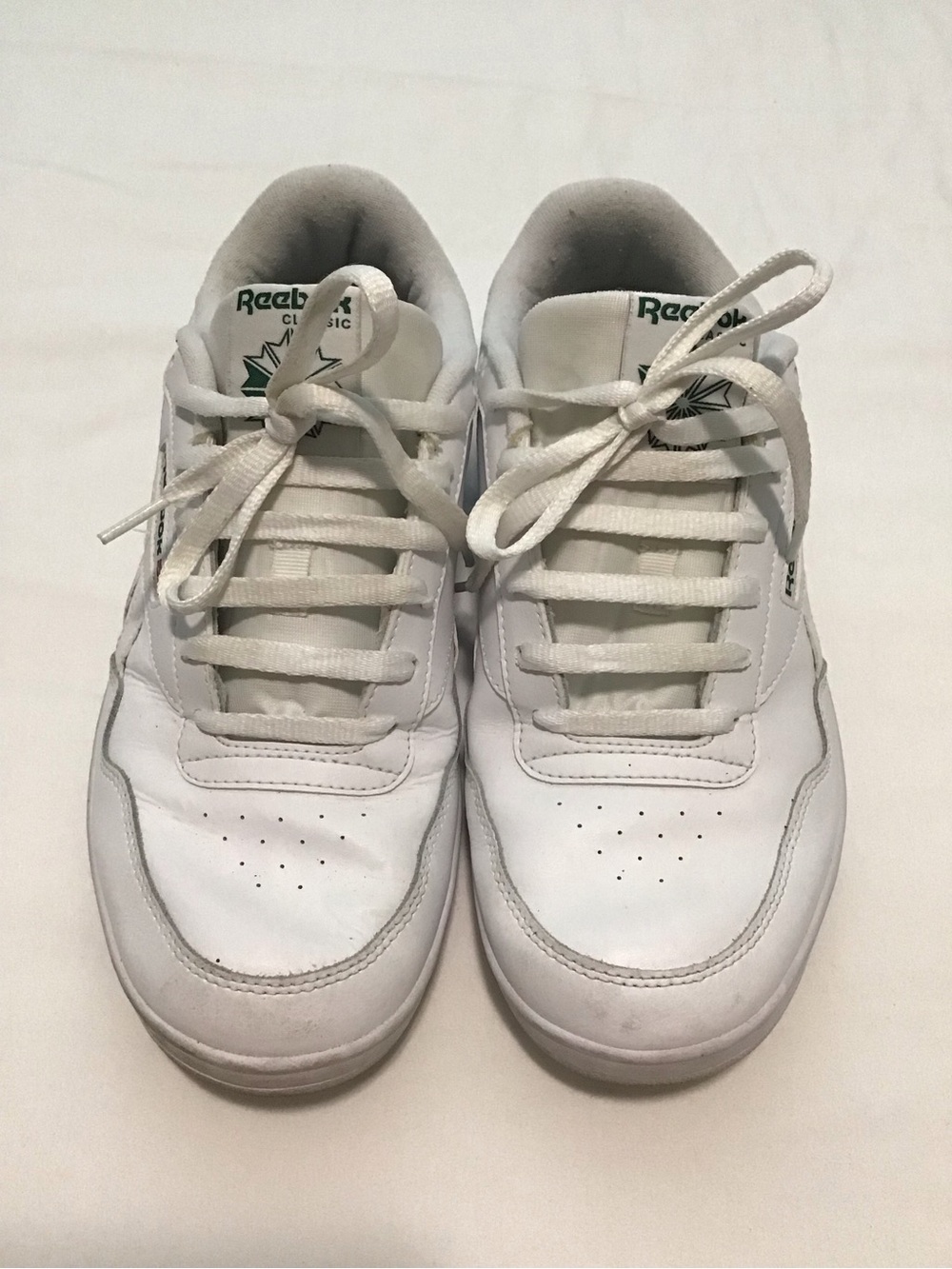 Reebok Men's White Leather Low-Top Sneakers with Green Logo 10.5